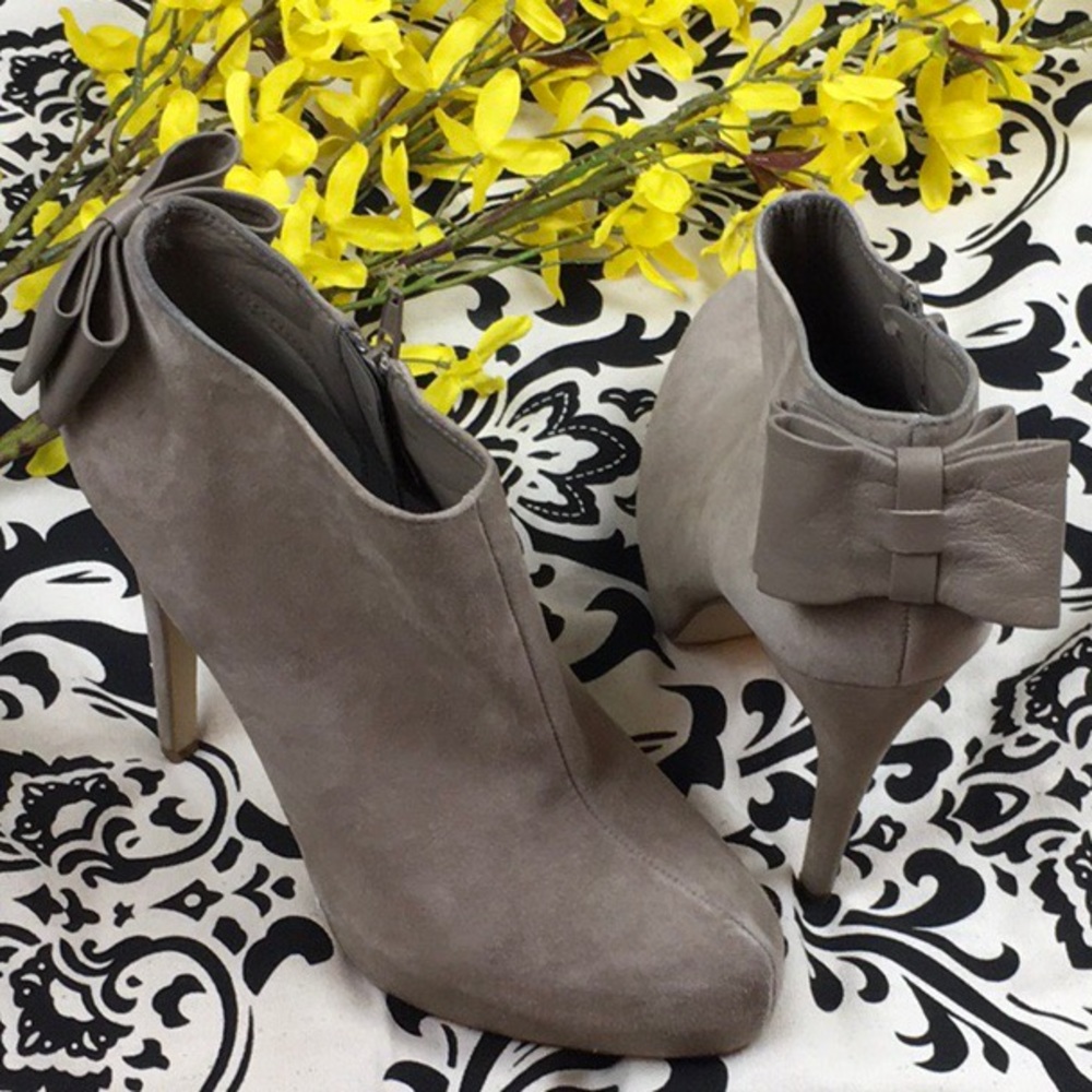 Dolce vita leather bow booties